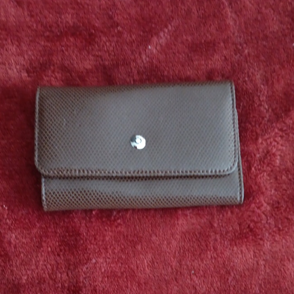 Mont Blanc Textured Brown Key Wallet EUC